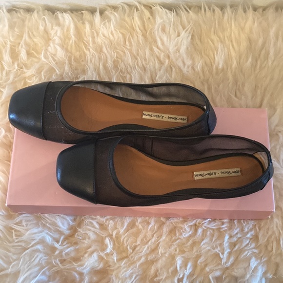 & Other Stories captoe black leather and mesh ballet flats, size 36 - Picture 2 of 8